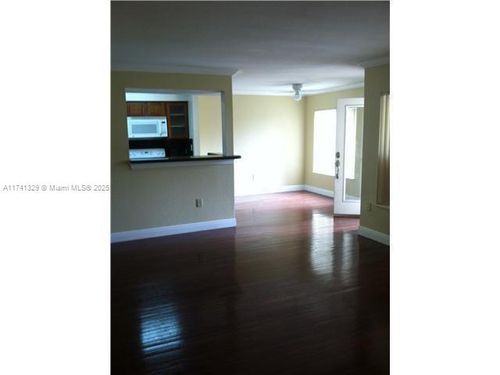 apt-702-2371 Nw 33rd St, Oakland Park, FL, 33309-6448 | Card Image
