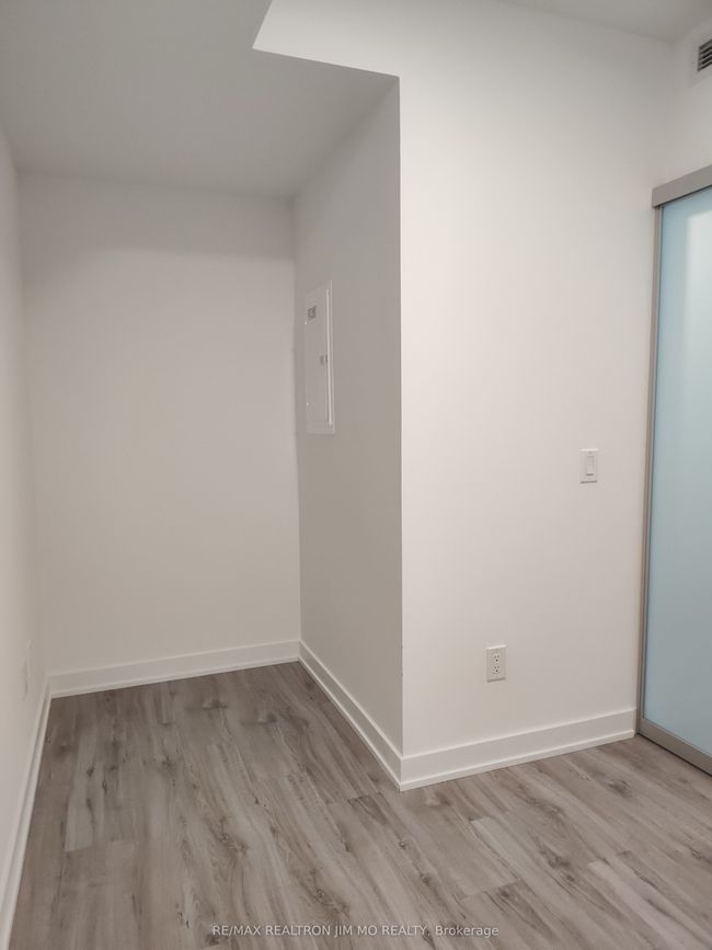 252 Church St, Condo with 2 bedrooms, 2 bathrooms and null parking in Toronto ON | Image 10