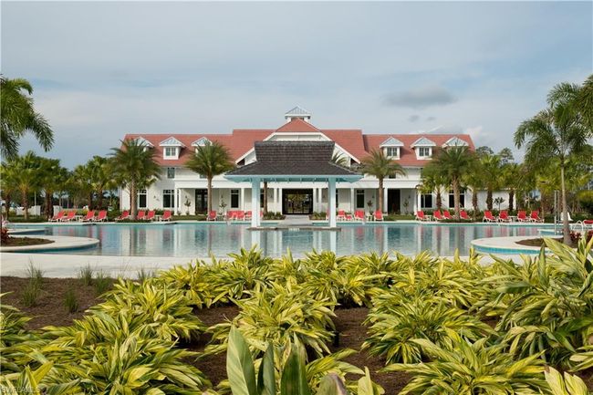 8925 Calypso Ct, Condo with 2 bedrooms, 2 bathrooms and 2 parking in Naples FL | Image 43