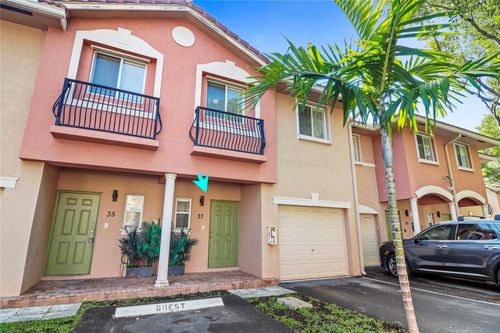 37 Se 3rd Ave, Hallandale Beach, FL, 33009-5504 | Card Image