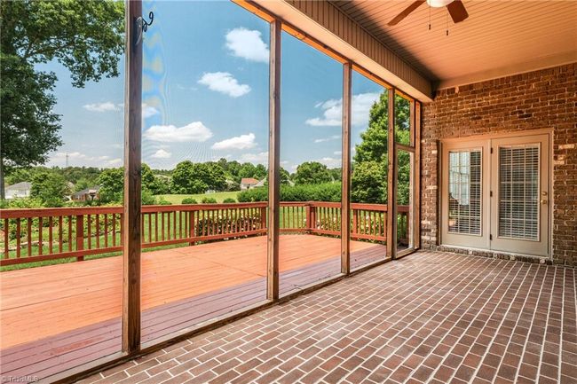 Porch | Image 39