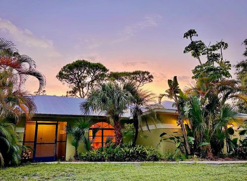 850 Van Gogh Rd, ENGLEWOOD, FL, 34223-2751 | Card Image