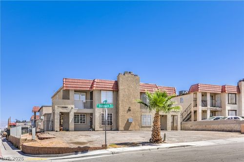 6920 Dunsbach Way, Las Vegas, NV, 89156-6132 | Card Image
