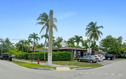 16-620 Sw 7th St, Fort Lauderdale, FL, 33315-3800 | Card Image
