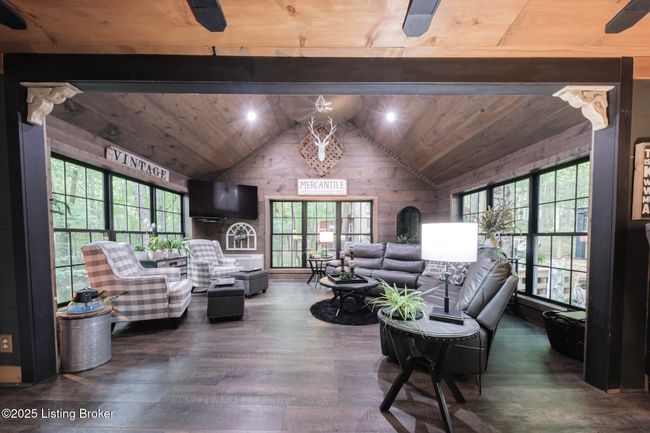282 Lake View Ln, House other with 2 bedrooms, 5 bathrooms and null parking in Mc Daniels KY | Image 7