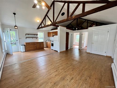 b-496 Mountainview Ave, Valley Cottage, NY, 10989-2727 | Card Image