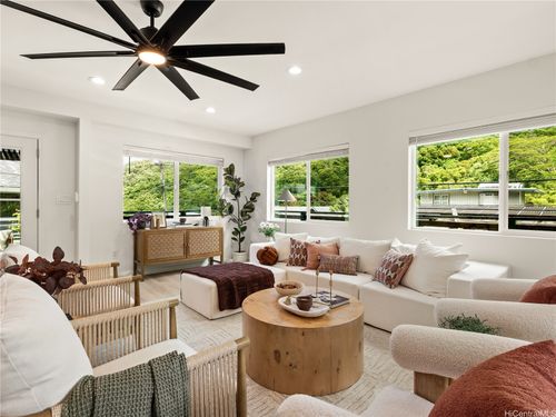 3133 Nihi St, Honolulu, HI, 96819-3848 | Card Image