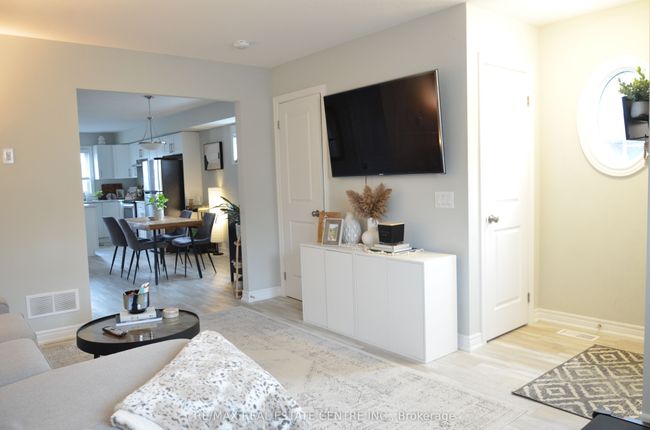 98 - 7768 Ascot Cir, Condo with 3 bedrooms, 4 bathrooms and 1 parking in Niagara Falls ON | Image 5