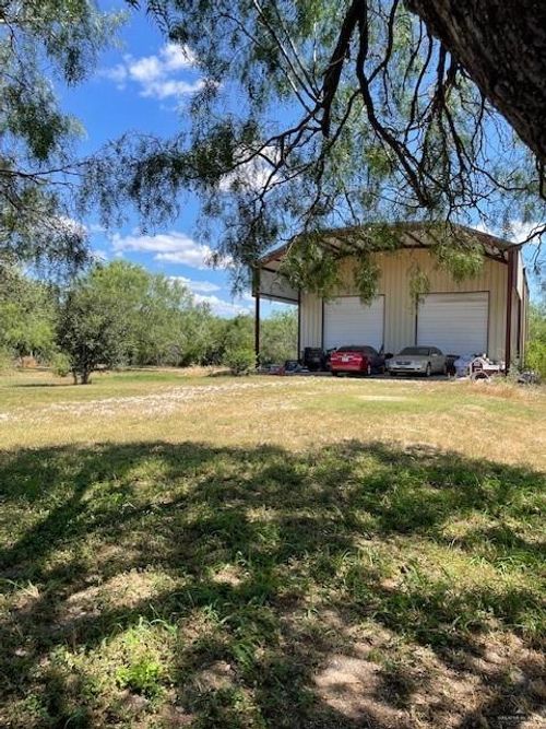 13033 10th St, Hargill, TX, 78549 | Card Image
