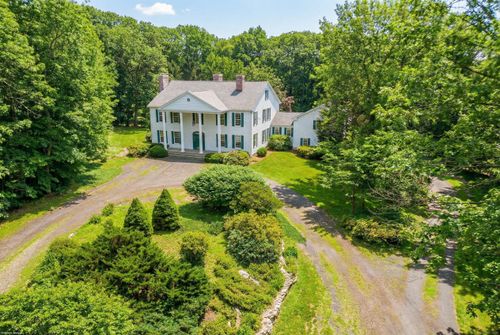 57 Scudder Rd, Newtown, CT, 06470-1765 | Card Image