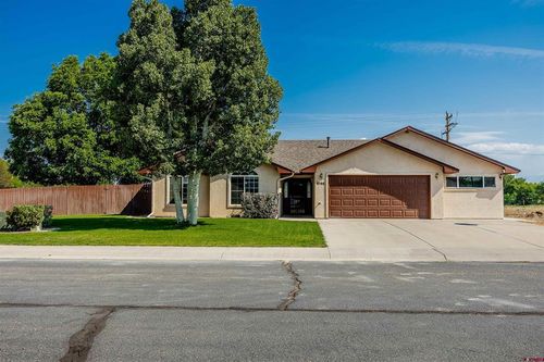 1795 N Apple Dr, Delta, CO, 81416-3068 | Card Image