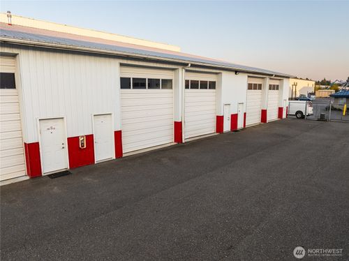 311-1906 Midway Ln, Bellingham, WA, 98226-1236 | Card Image