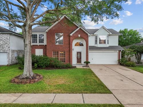 1726 Kemah Oaks Dr, Kemah, TX, 77565-8128 | Card Image