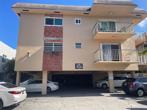 apt-102-1840 Dewey St, Hollywood, FL, 33020-6058 | Card Image