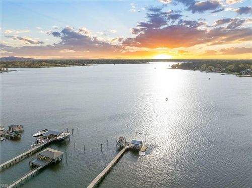 401 Riverside Dr, Portsmouth, VA, 23707-1118 | Card Image