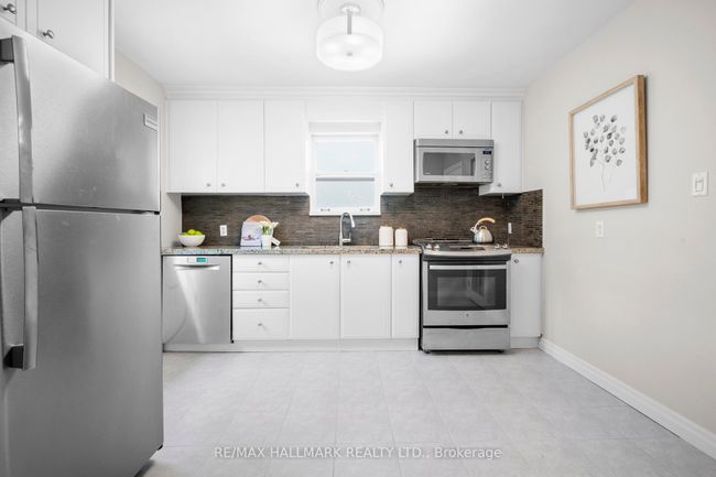 1 Winslow St, House other with 3 bedrooms, 3 bathrooms and 2 parking in Etobicoke ON | Image 8