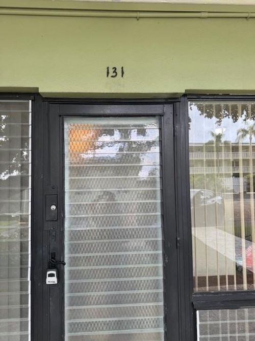 131-1911 Ne 8th Ct, Fort Lauderdale, FL, 33304-3062 | Card Image