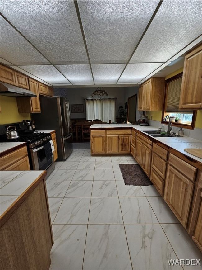 Kitchen | Image 18
