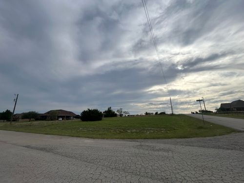 7949 Romeo Ln, Fort Worth, TX, 76126-8335 | Card Image