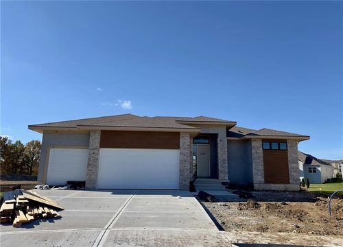 12705 W 174th St, Overland Park, KS, 66221-7176 | Card Image