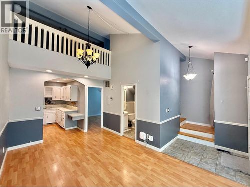 404-3155 Gordon Dr, Kelowna, BC, V1W3N6 | Card Image