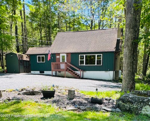 166 Paxinos Dr, Pocono Lake, PA, 18347-8072 | Card Image