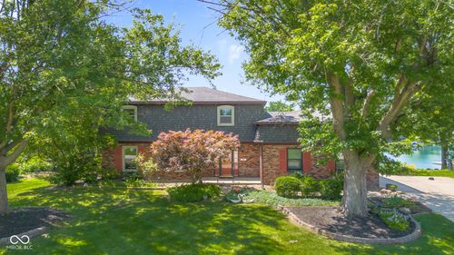 3905 Cove Road, Columbus, IN, 47203 | Card Image