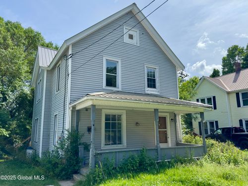 13 2nd Ln, Port Henry, NY, 12974-1219 | Card Image