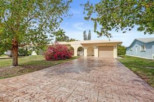 8205 Nw 106th Ave, Tamarac, FL, 33321-1106 | Card Image