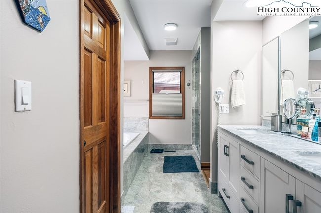 45 Dunvegan Rd, House other with 4 bedrooms, 7 bathrooms and null parking in Banner Elk NC | Image 19
