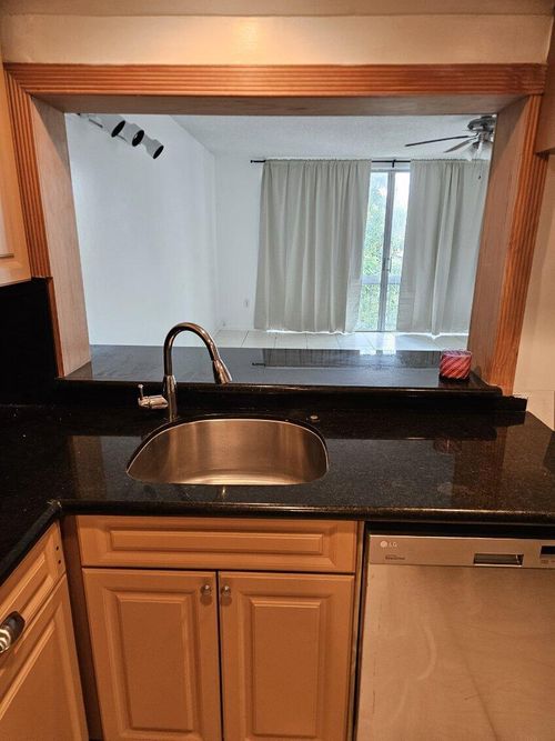 36-8401 W Sample Rd, Coral Springs, FL, 33065-4690 | Card Image