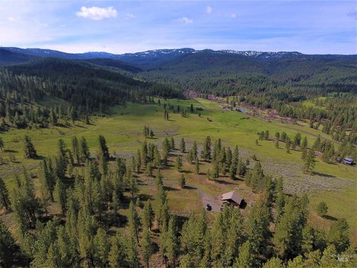 2950 & 3000 Fish Lake Rd, New Meadows, ID, 83654-5255 | Card Image