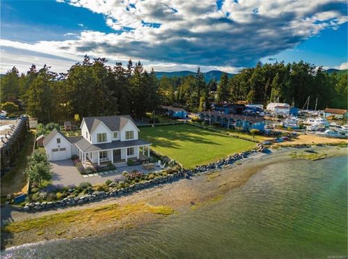 6107 Seabroom Rd, Sooke, BC, V9Z0B8 | Card Image