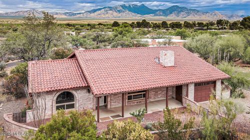 210 W Calle Maria Elena, Green Valley, AZ, 85614 | Card Image
