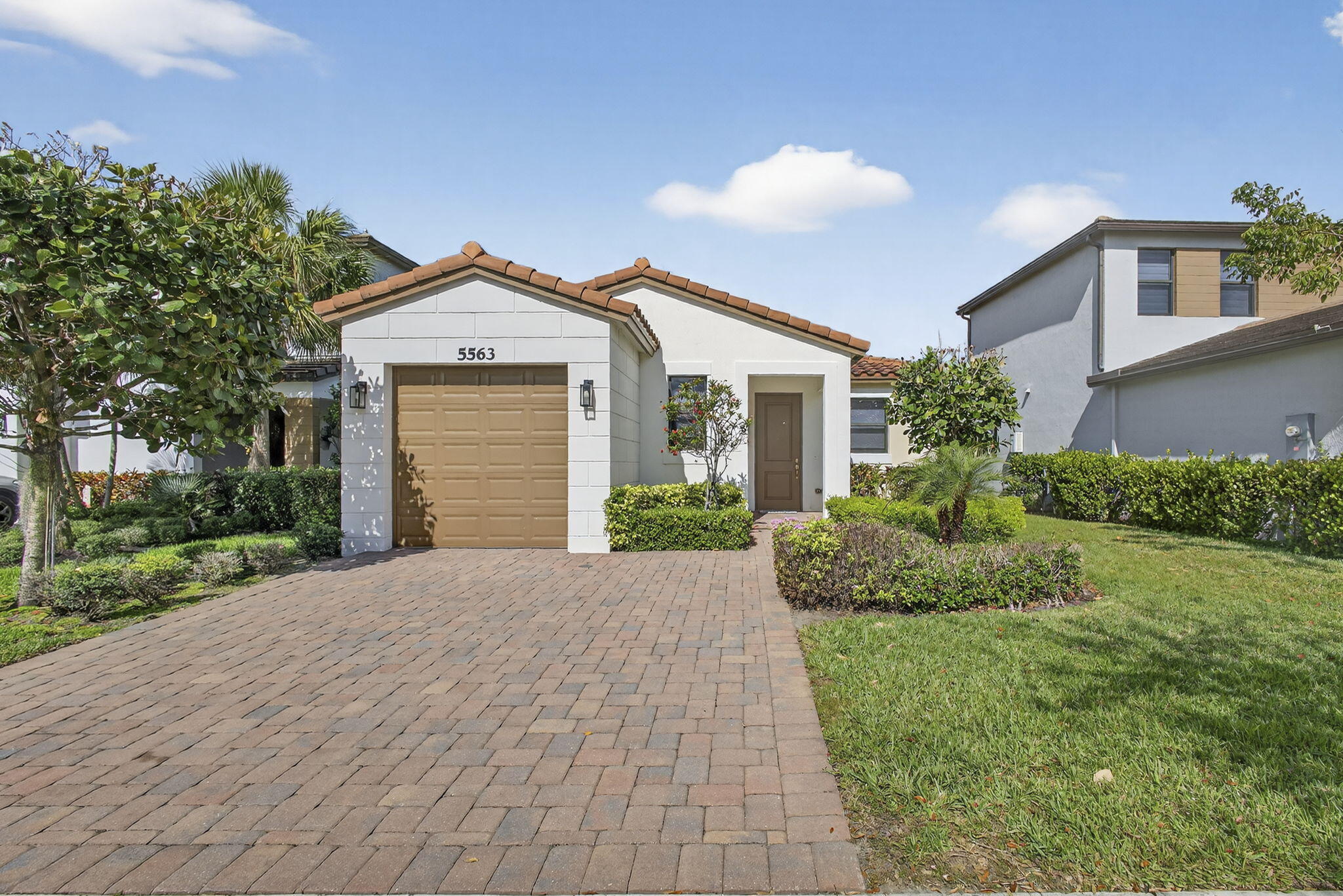 Residential in Westlake 3