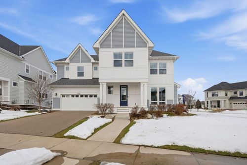16221 Duskwood Trl, Lakeville, MN, 55044-2427 | Card Image