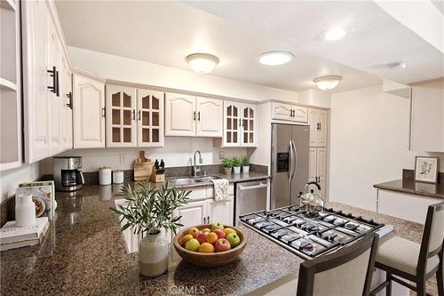 524 E Ghent St, San Dimas, CA, 91773-1912 | Card Image