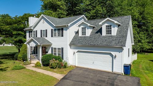 1032 Clifton Dr, Bloomsburg, PA, 17815-3082 | Card Image