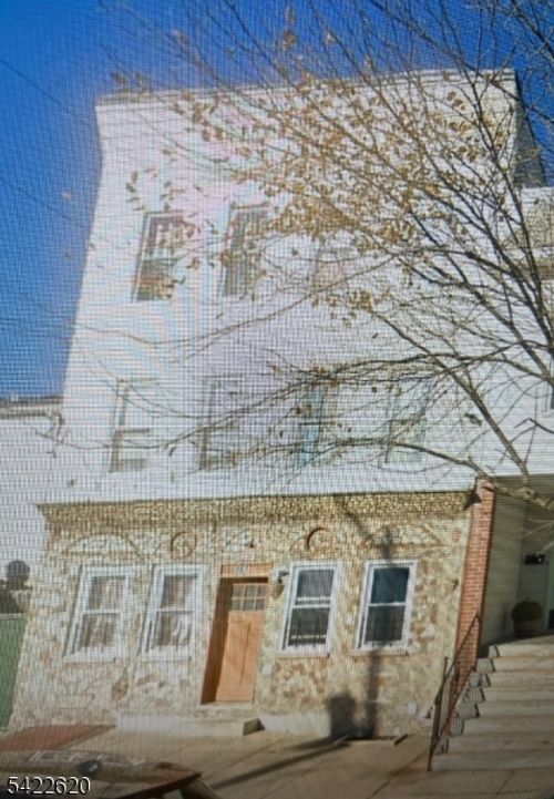 1-r-161 Verona Ave, Newark, NJ, 07104-3631 | Card Image