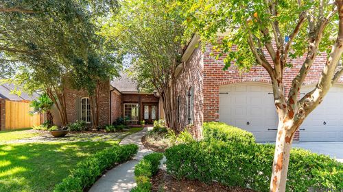 17427 Club View Ct, Baton Rouge, LA, 70810-8928 | Card Image