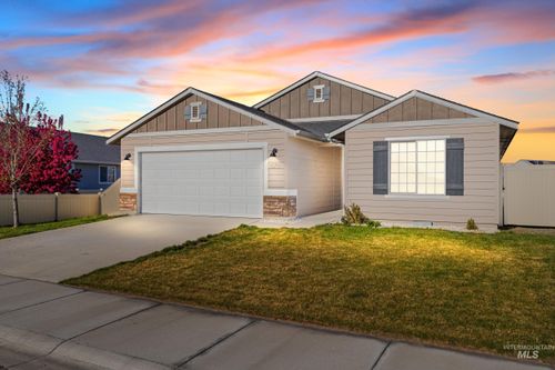 6718 S Allegiance Ave, Kuna, ID, 83642-7655 | Card Image