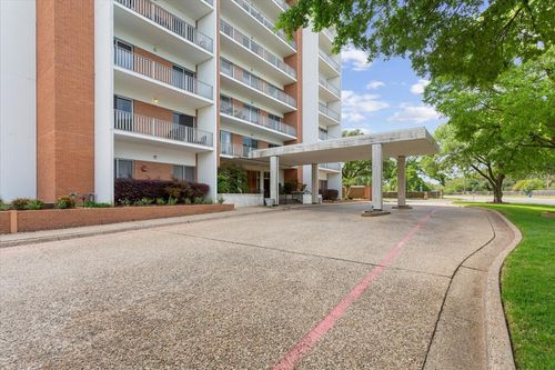 apt-3c-4924 Cobbs Dr, Waco, TX, 76710-2703 | Card Image