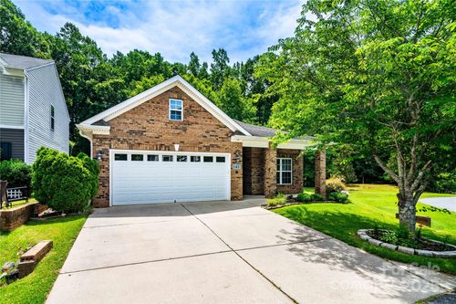 141 Aberdeen Dr, Troutman, NC, 28166-9516 | Card Image