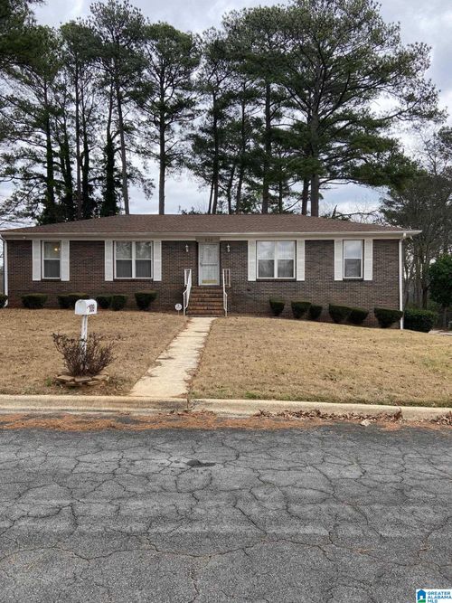 909 Owen Ave, Fairfield, AL, 35064-1636 | Card Image