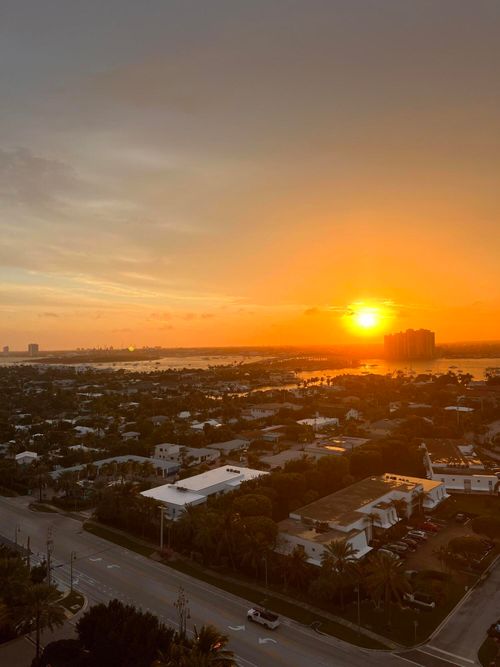 1806-3400 N Ocean Dr, Riviera Beach, FL, 33404-3220 | Card Image