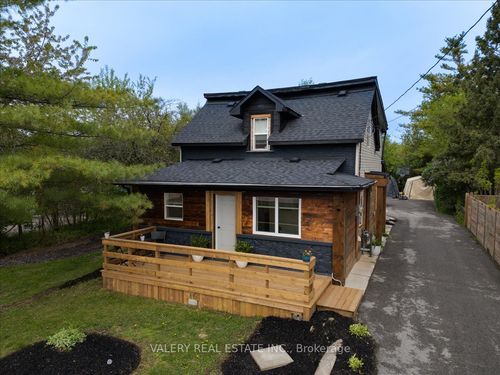 1020 Ewart St, Innisfil, ON, L0L1W0 | Card Image