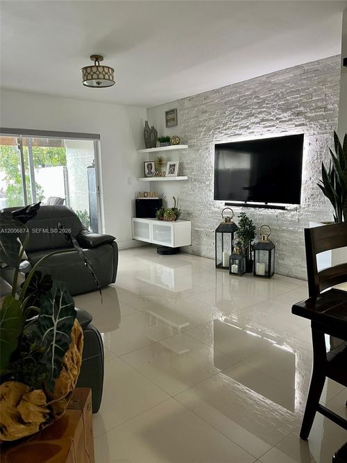 601-1155 Nw 123rd Ct, Miami, FL, 33182-2401 | Card Image