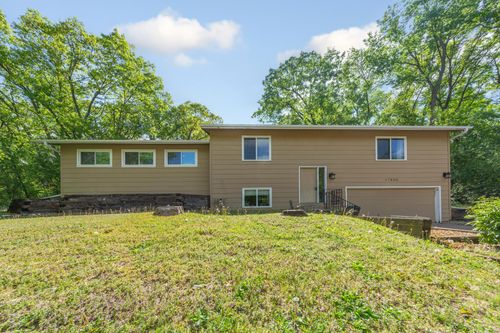 17800 Jamaica Cir, Lakeville, MN, 55044-9520 | Card Image