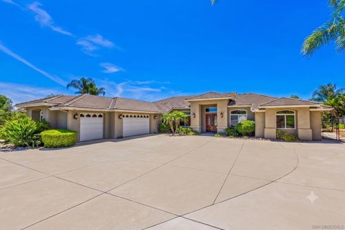 1290 Daxi Ln, Escondido, CA, 92029-4445 | Card Image
