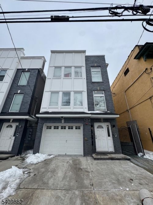 488 S 17th St, Newark, NJ, 07103-1204 | Card Image